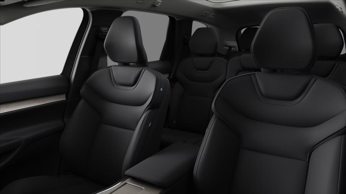 Volvo EX90