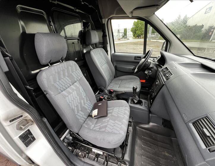 Ford Transit Connect 27