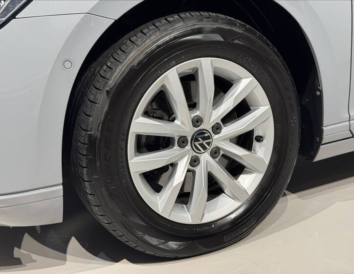 Volkswagen Passat 6