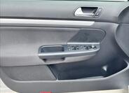 Volkswagen Golf 28