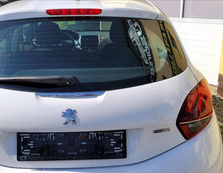 Peugeot 208 45
