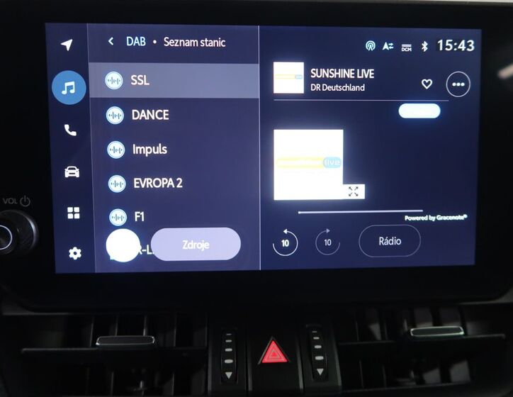 Toyota RAV4 16