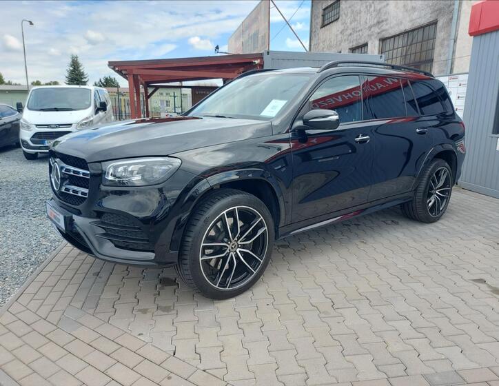 Mercedes-Benz GLS 7