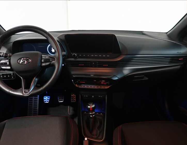 Hyundai i20 9