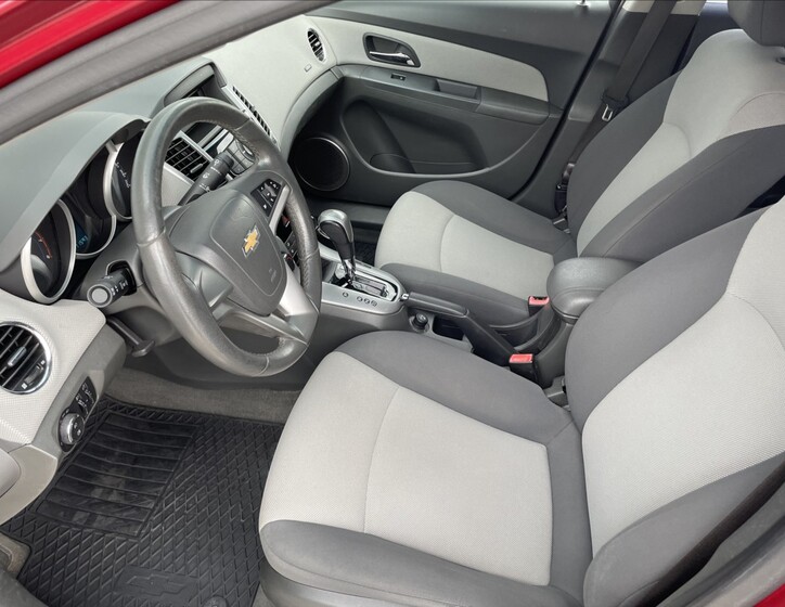 Chevrolet Cruze 15