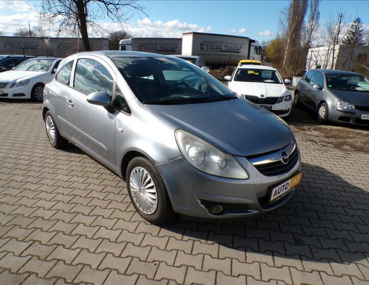 Opel Corsa 1