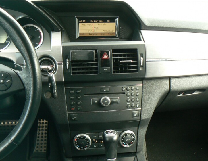 Mercedes-Benz GLK 13