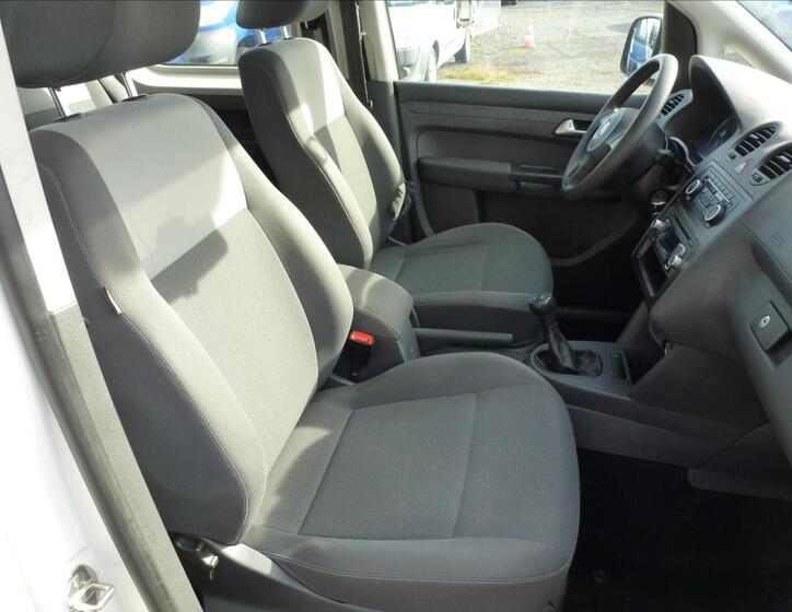 Volkswagen Caddy 21