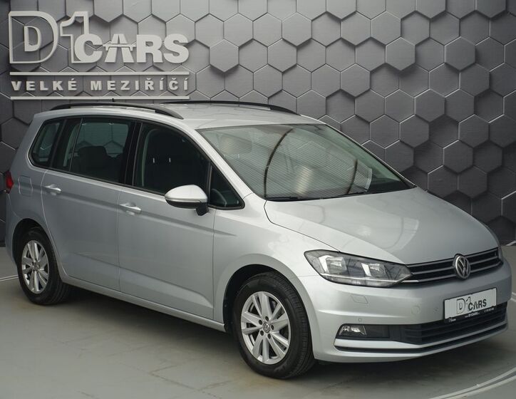 Volkswagen Touran 6