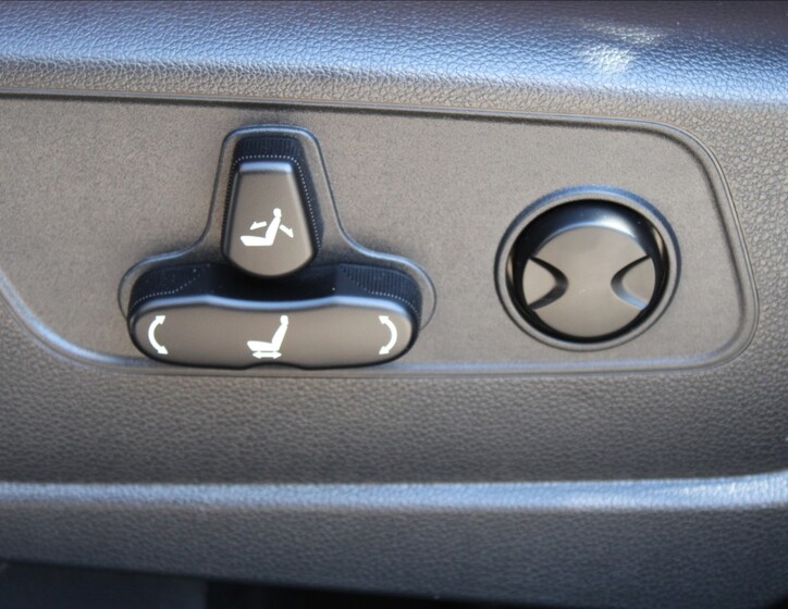 SsangYong Torres 30