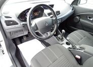 Renault Fluence 14