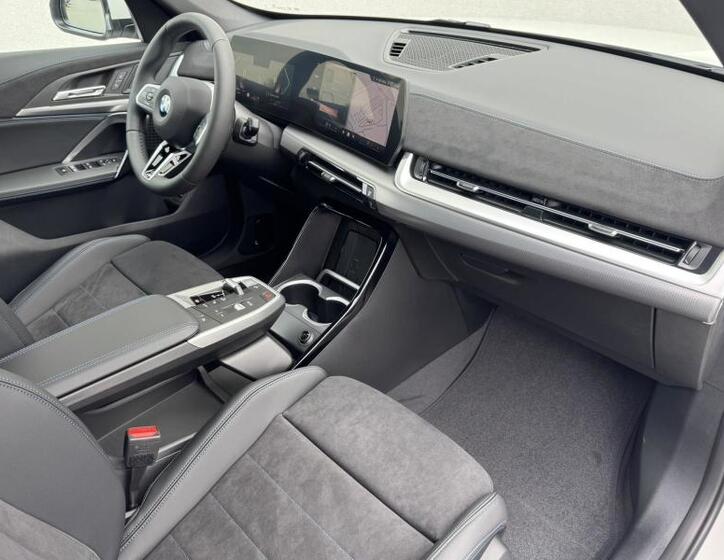 BMW X1 10