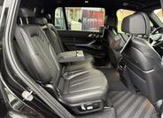 BMW X7 34