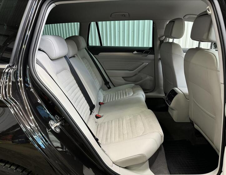 Volkswagen Passat 34