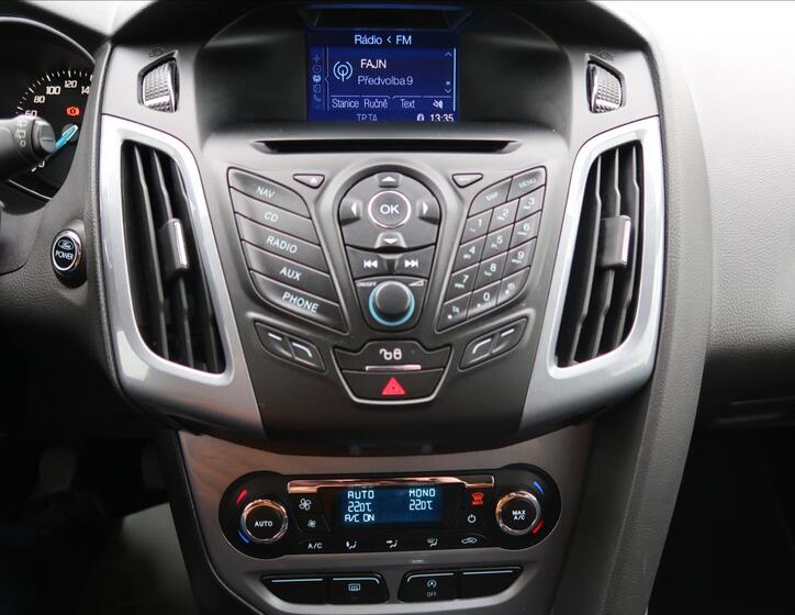 Ford Focus 14