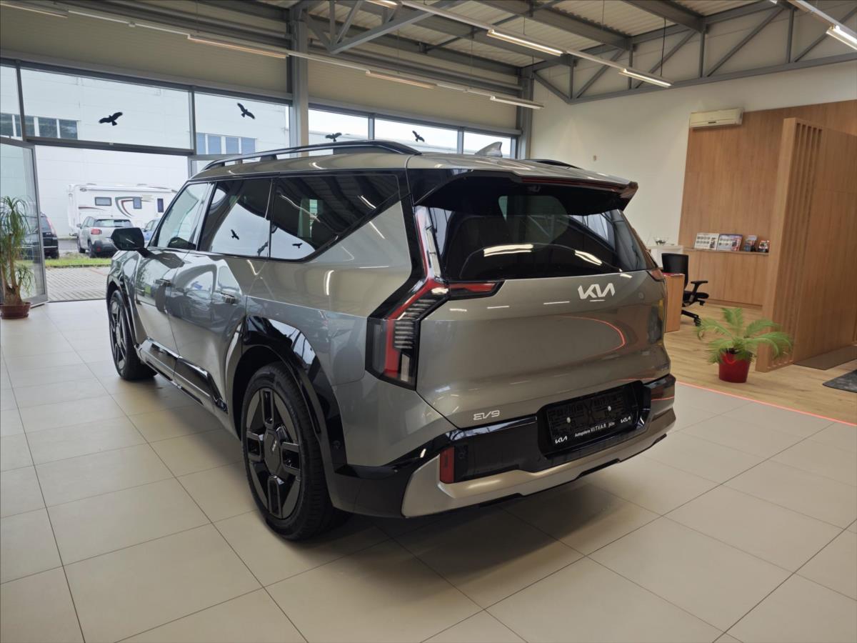 KIA EV9