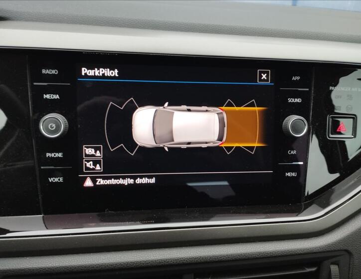 Volkswagen Polo 16