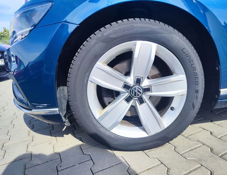 Volkswagen Passat 34