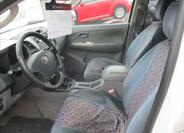 Toyota Hilux 13