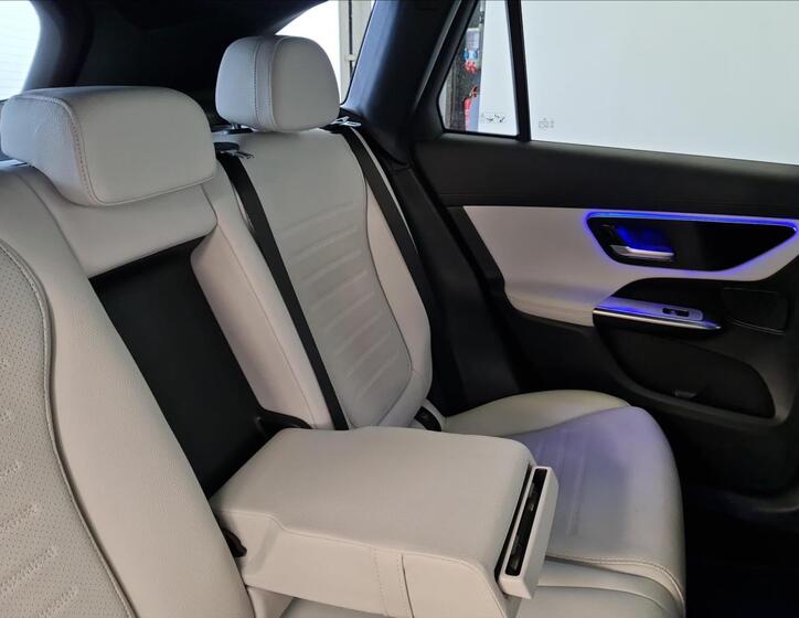 Mercedes-Benz GLC 18