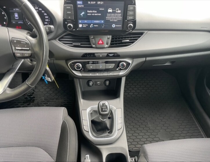 Hyundai i30 10