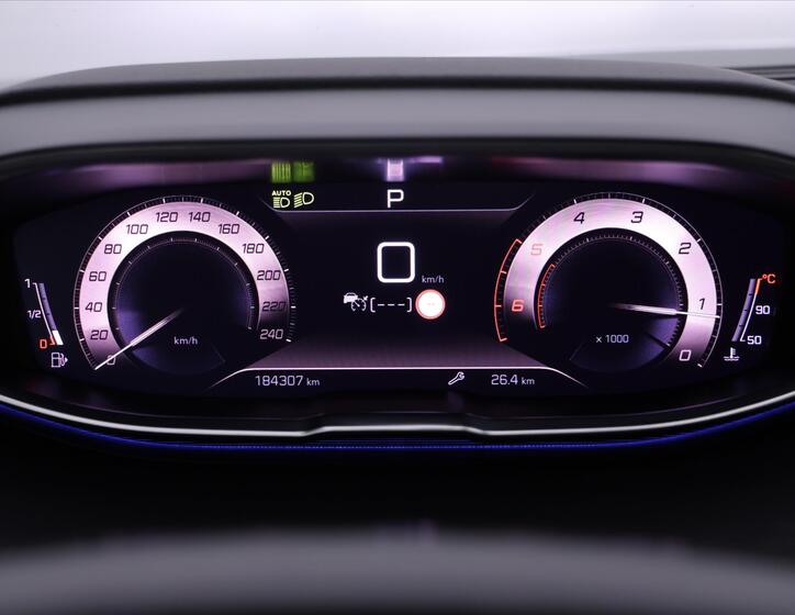 Peugeot 5008 18