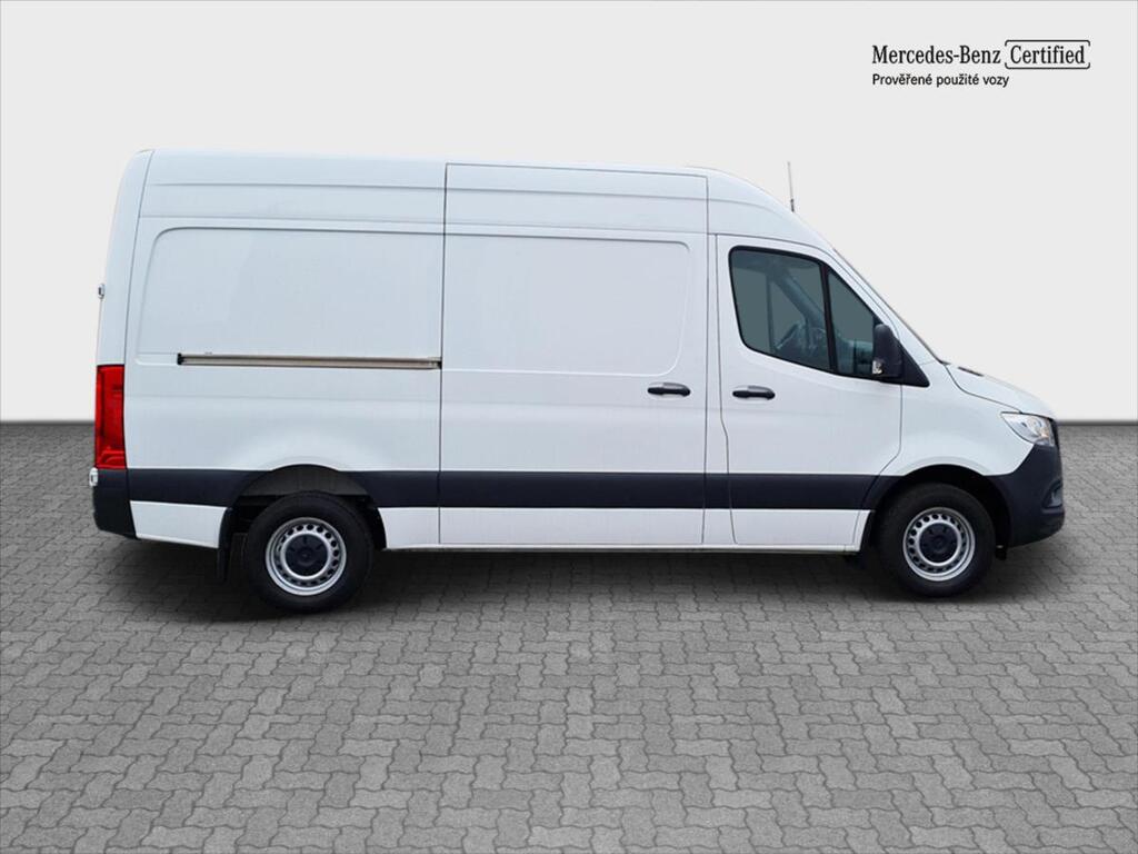 Mercedes-Benz Sprinter 6