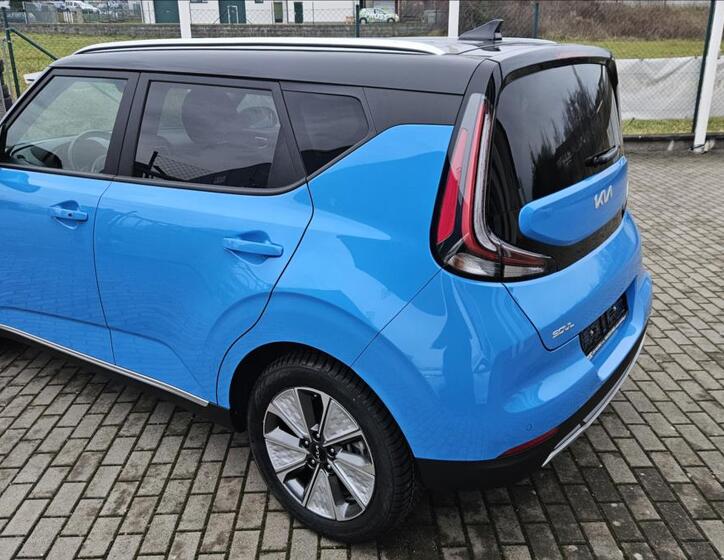 KIA e-Soul 5