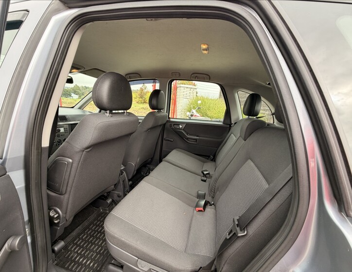 Opel Meriva 16