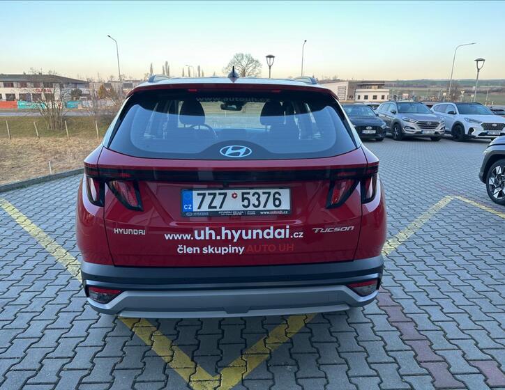 Hyundai Tucson 4