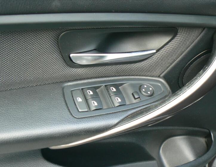 BMW Řada 3 9