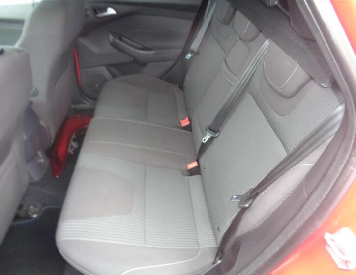 Ford Focus 8