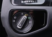 Volkswagen Golf 16