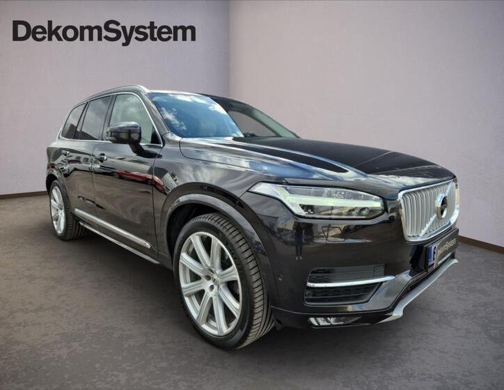 Volvo XC90 2