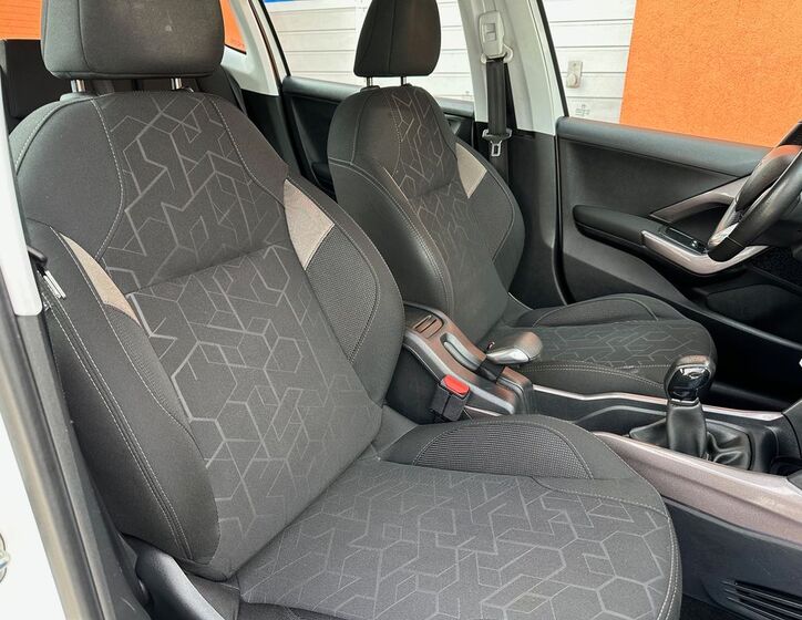 Peugeot 2008 15