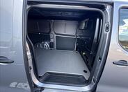 Toyota ProAce 8
