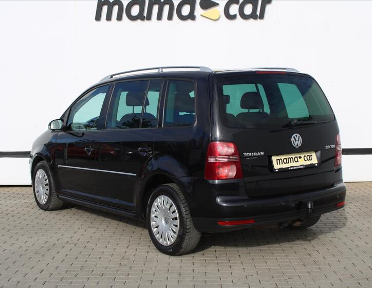 Volkswagen Touran 5