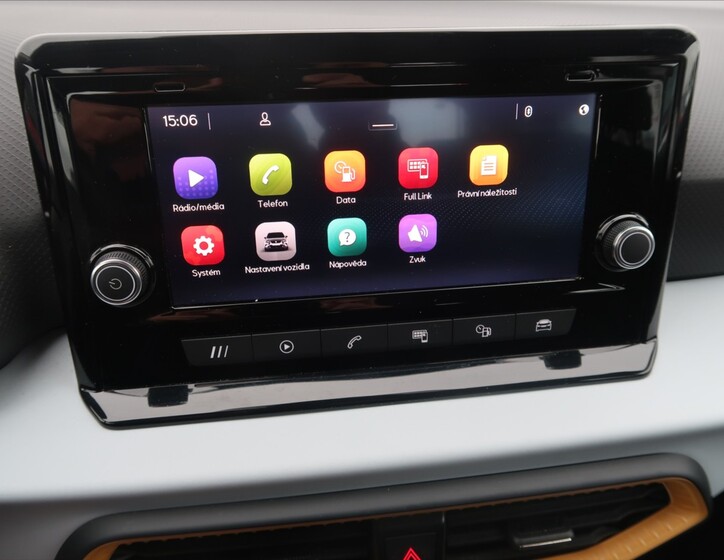 Seat Arona 27