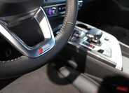 Audi Q7 15