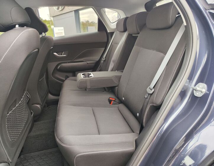 Hyundai Kona 11