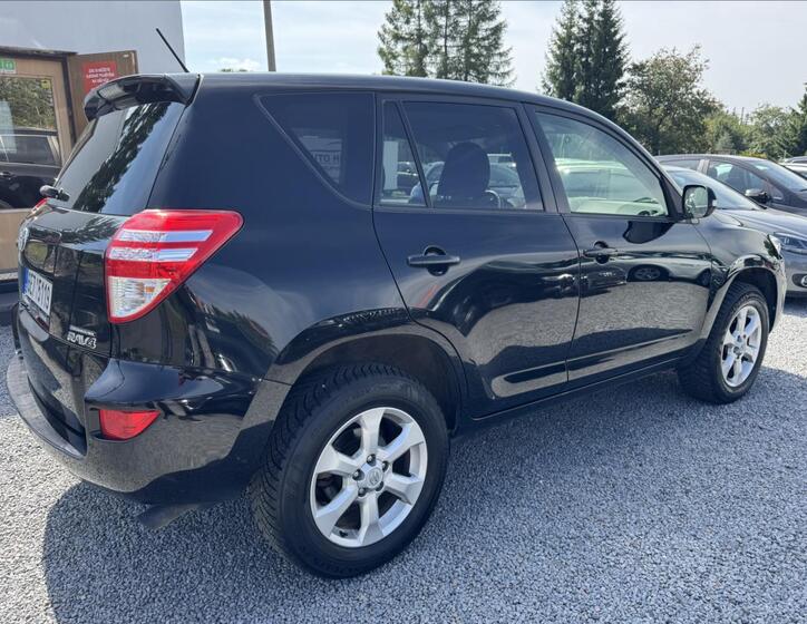 Toyota RAV4 7