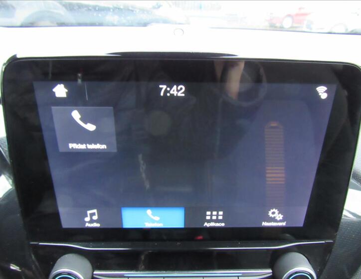 Ford Fiesta 16