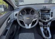 Chevrolet Cruze 12
