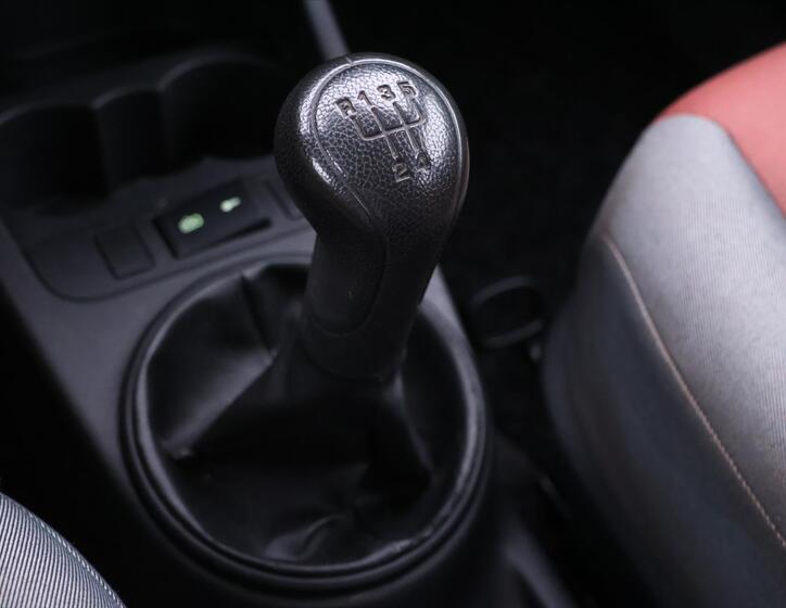 Škoda Fabia 21