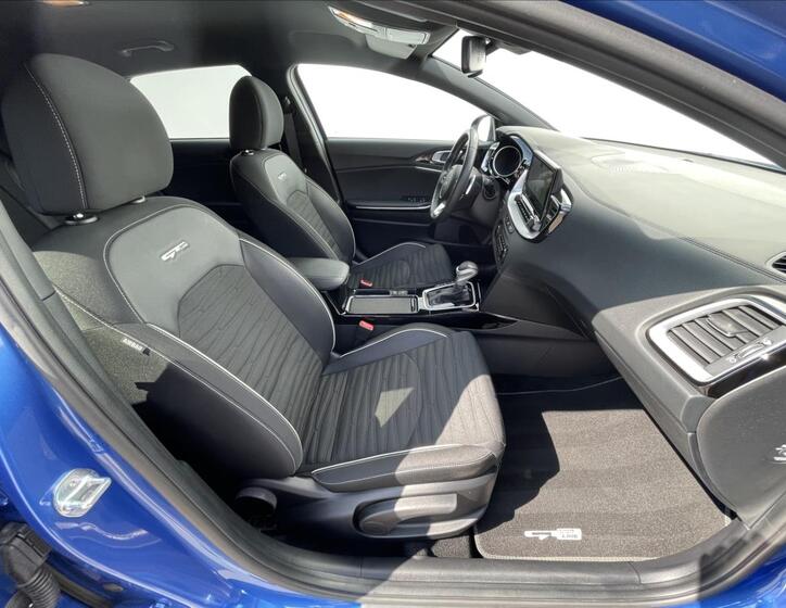 KIA ProCeed 17