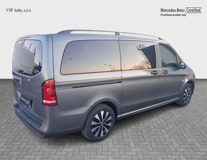 Mercedes-Benz Vito 5