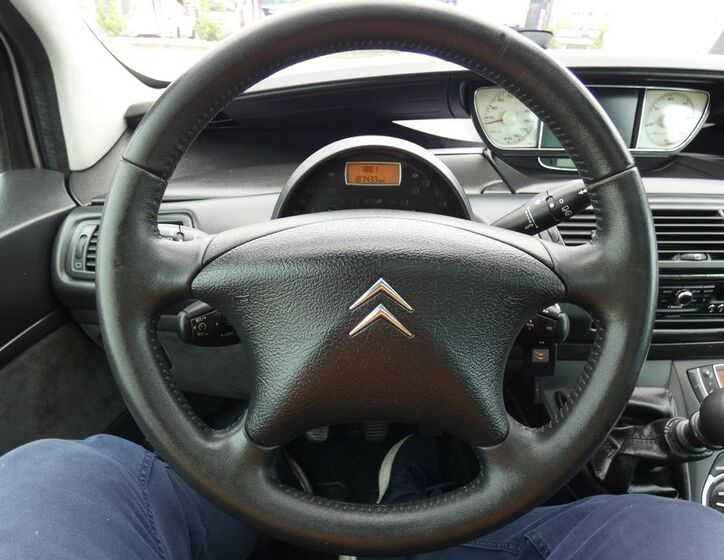 Citroën C8 34