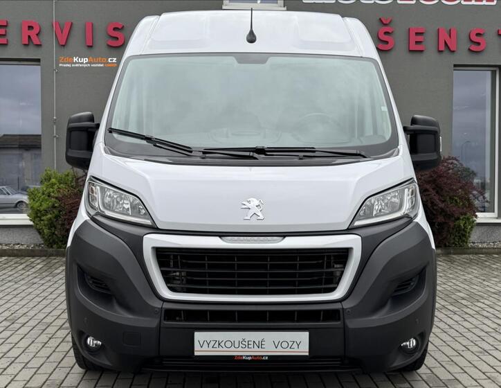 Peugeot Boxer 4
