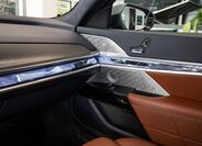 BMW i7 18