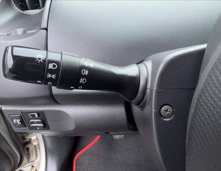 Toyota Yaris 30